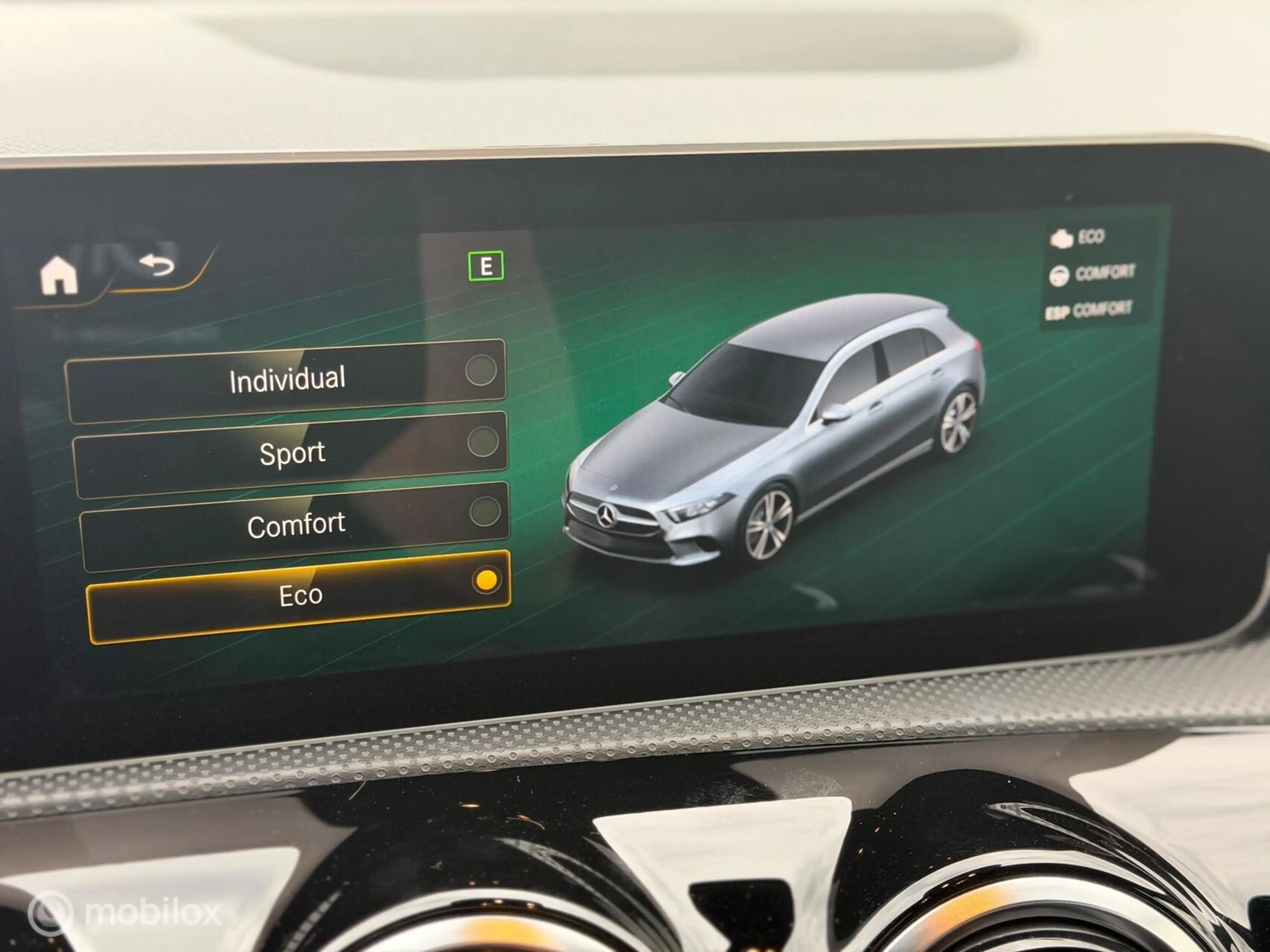 Mercedes-Benz A 180 Business Solution AMG|CAMERA|LED|STOELVERW — photo 17