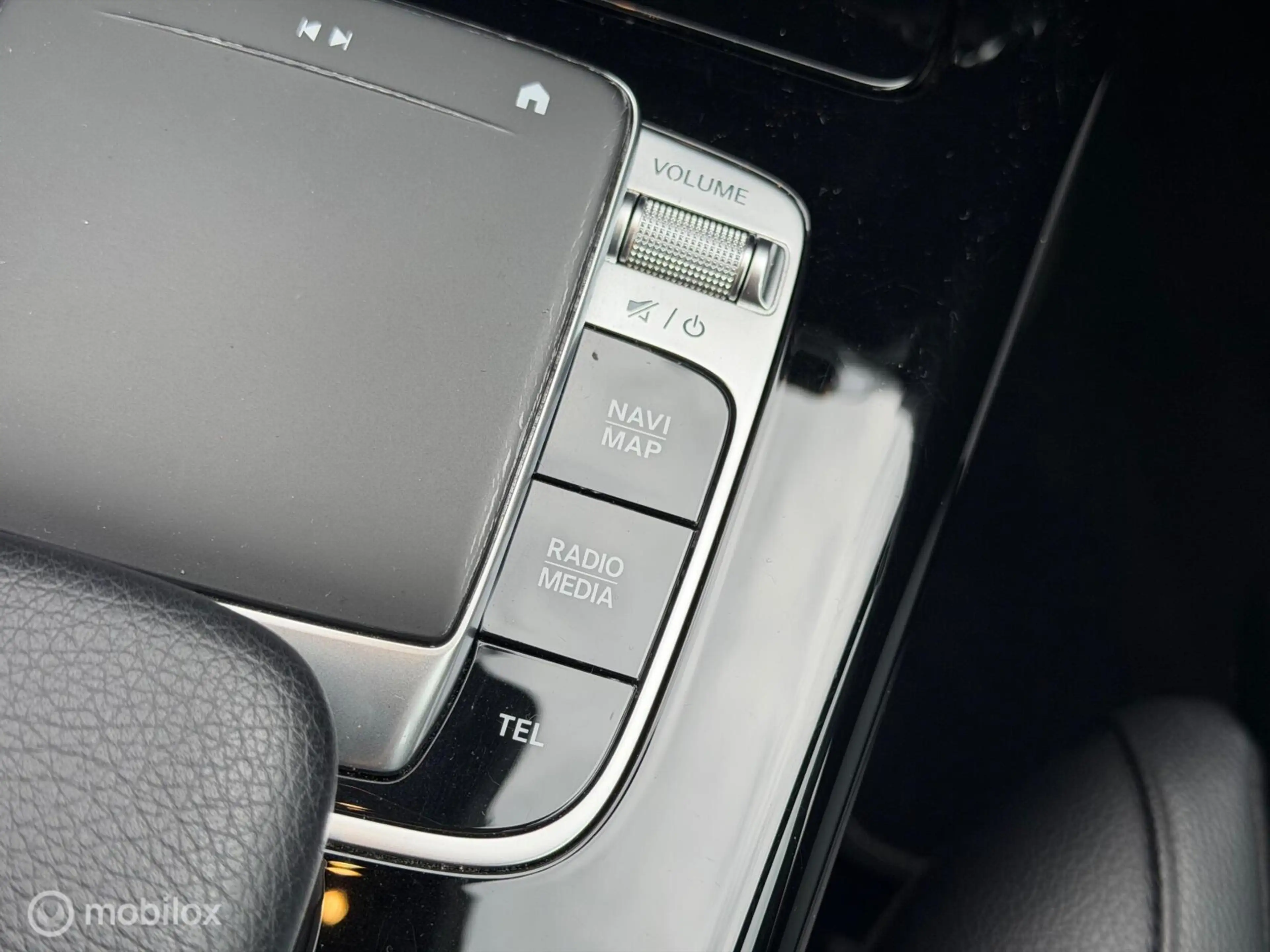 Mercedes-Benz A 180 Business Solution AMG|CAMERA|LED|STOELVERW — photo 15