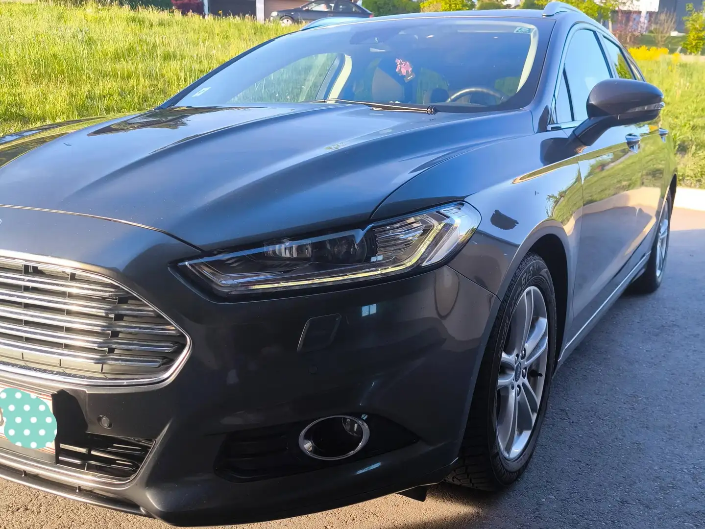 Ford Mondeo Mondeo Traveller Titanium 2,0 TDCi Start/Stop Titanium Grau - 1
