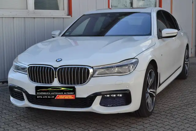 BMW 750 750d xDrive*M-Paket*NAVI*LEDER*H.UP*