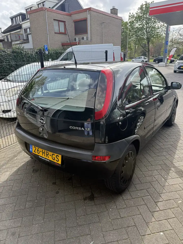 Opel Corsa 1.2-16V Comfort, foto 4