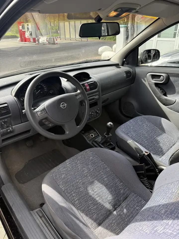 Opel Corsa 1.2-16V Comfort, foto 6