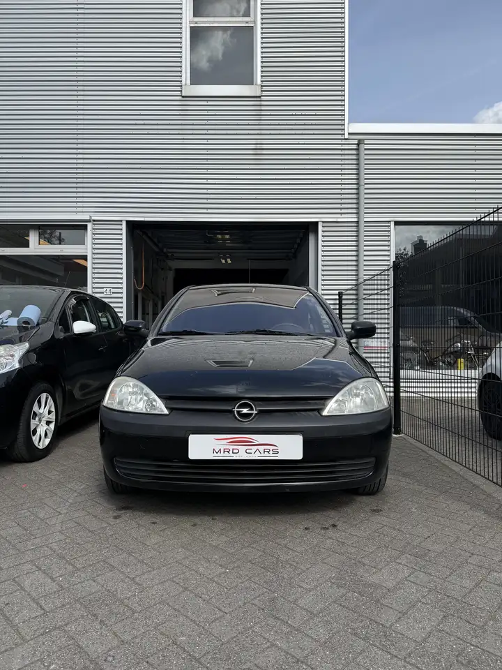 Opel Corsa 1.2-16V Comfort, foto 3