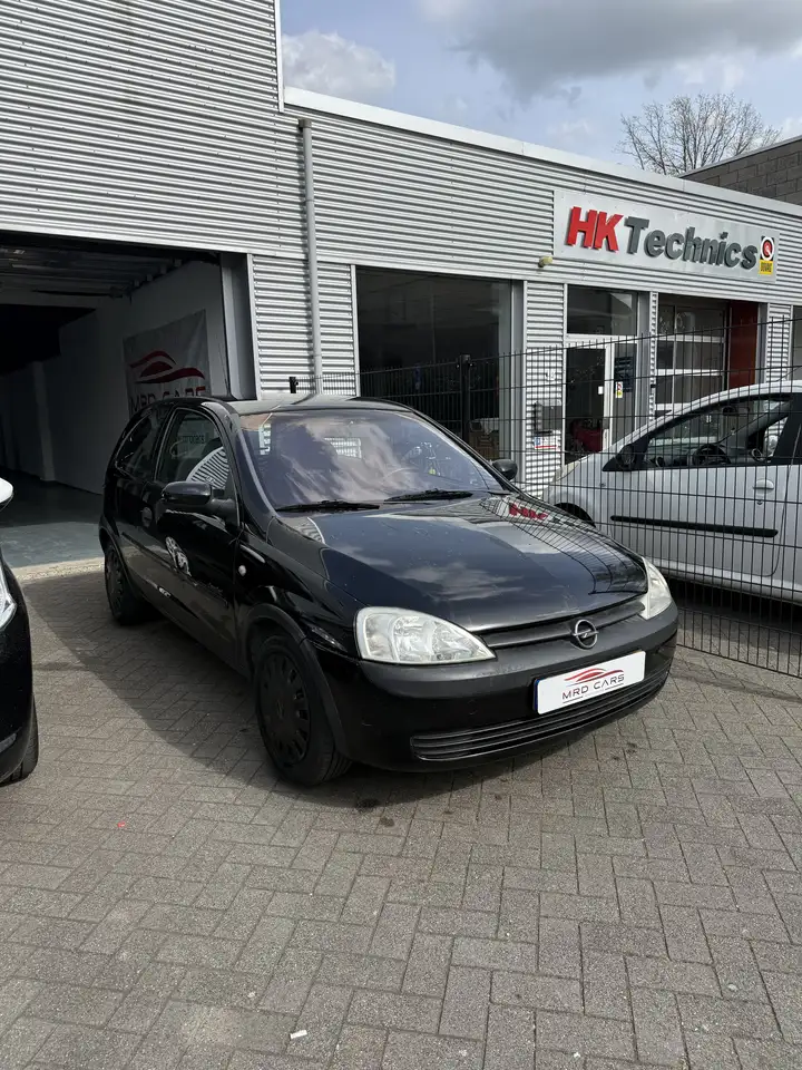 Opel Corsa 1.2-16V Comfort, foto 1