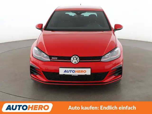 Volkswagen Golf view 9