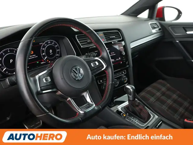Volkswagen Golf view 11
