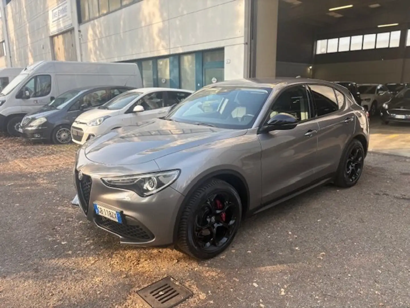 Alfa Romeo Stelvio Stelvio 2020 2.2 t Sprint Q4 190cv auto Grigio - 1