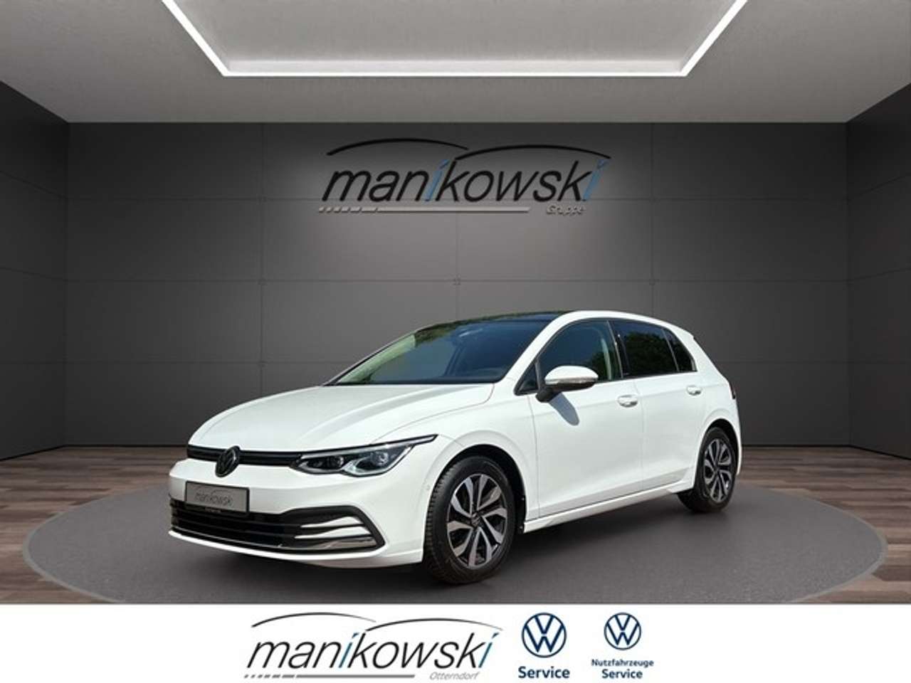 Volkswagen Golf 2022 — VIII Active 2.0TDI 150PS DSG AHK+Pano Keyless+IQLi