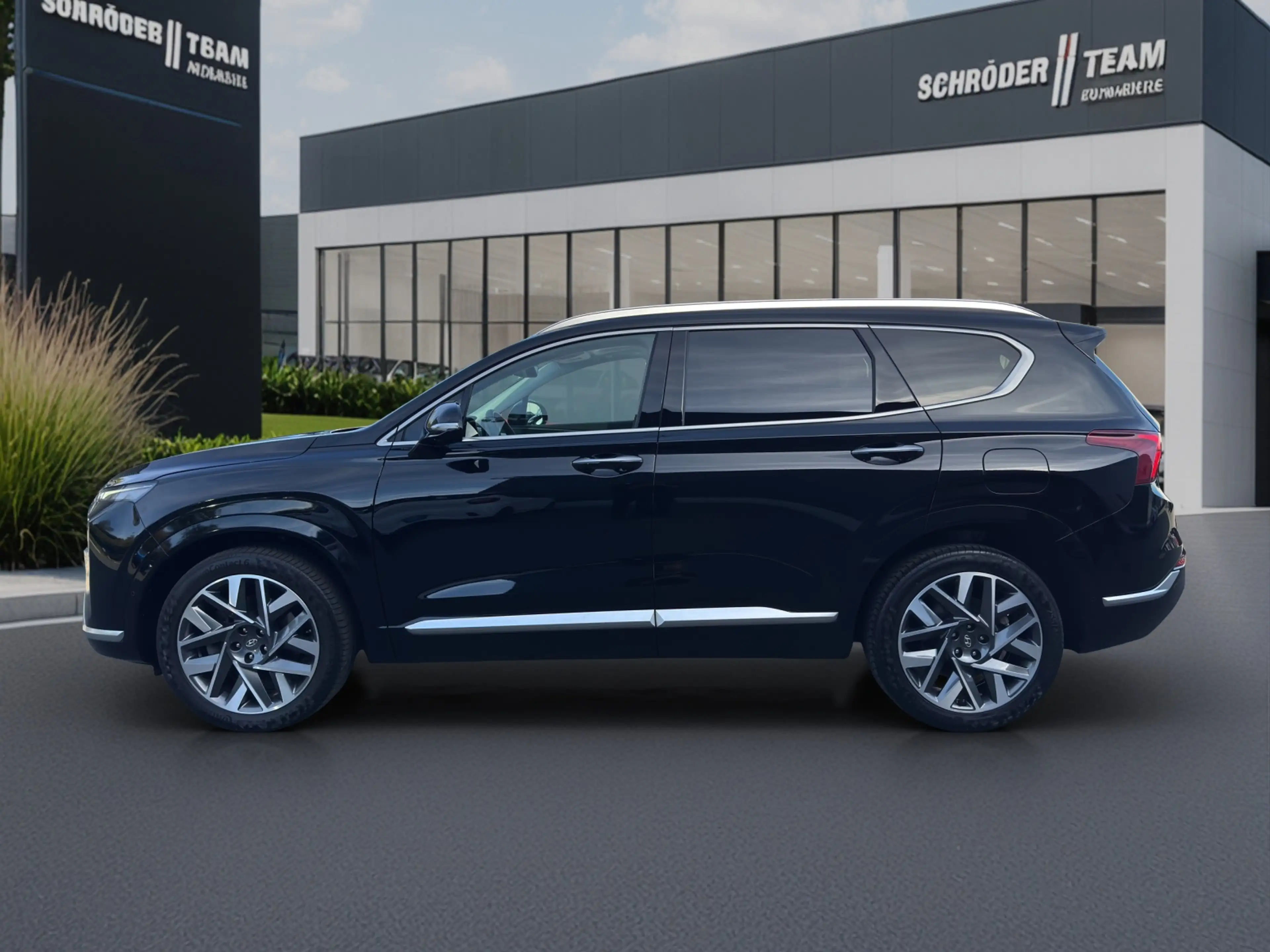 Hyundai SANTA FE SEVEN 2.2 CRDi DCT Signature PANO/ACC/HEADUP — photo 2