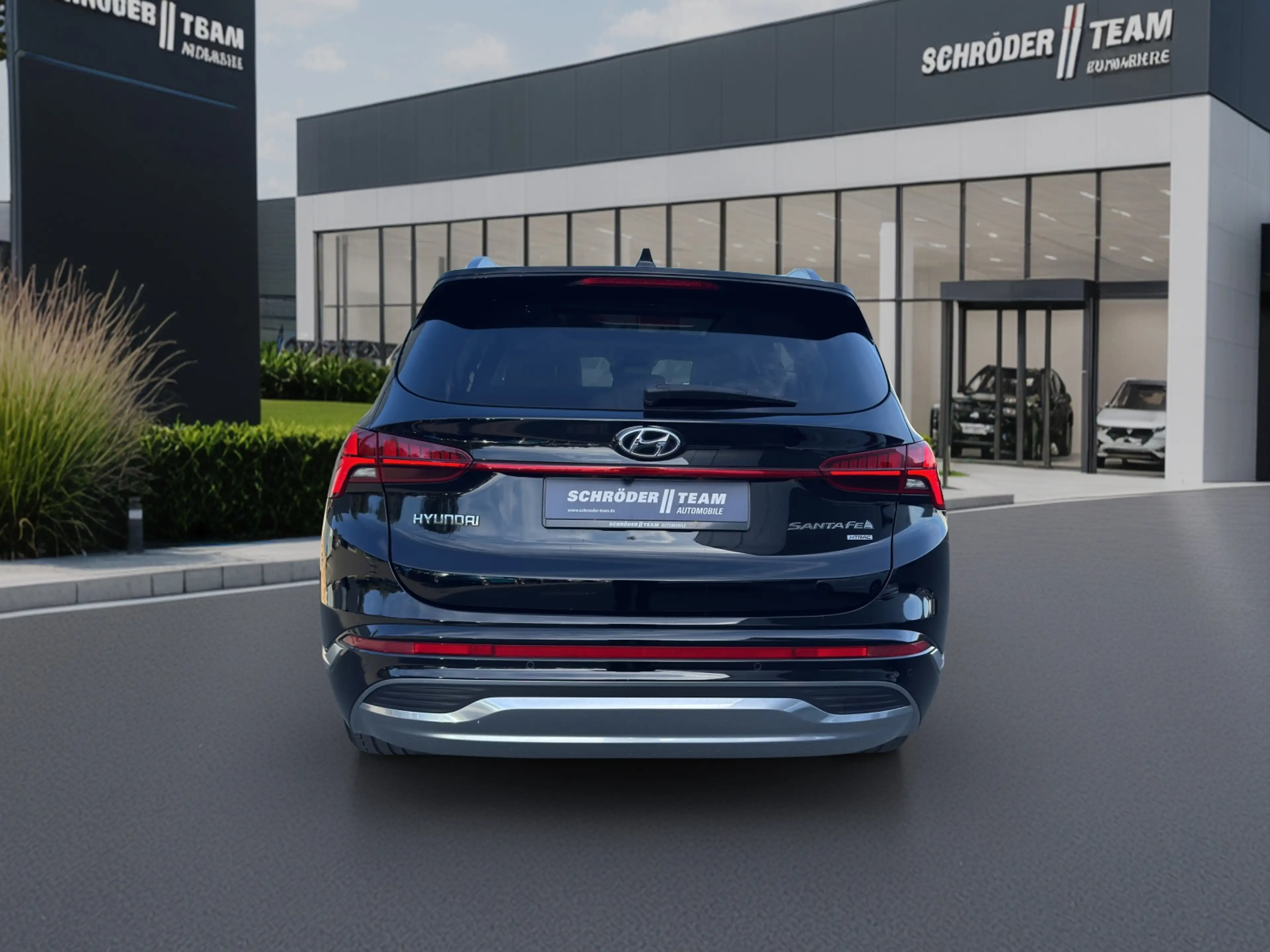 Hyundai SANTA FE SEVEN 2.2 CRDi DCT Signature PANO/ACC/HEADUP — photo 4