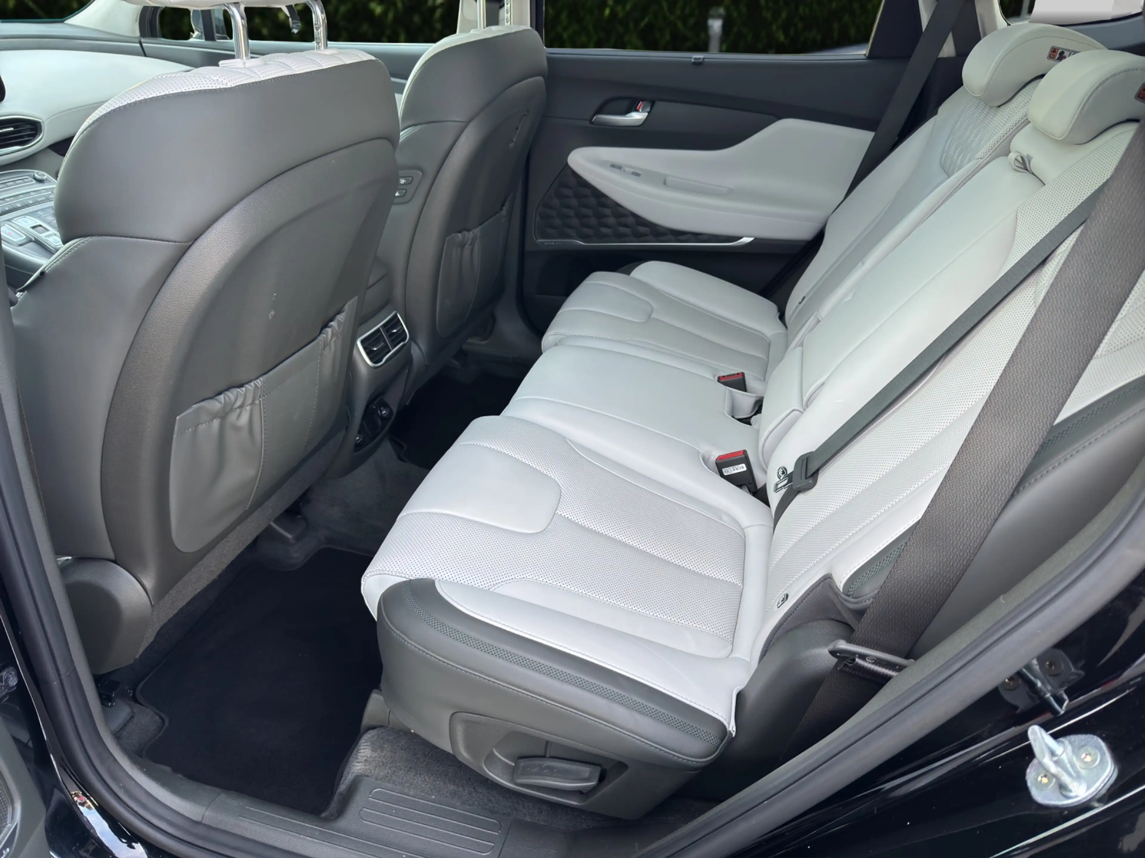 Hyundai SANTA FE SEVEN 2.2 CRDi DCT Signature PANO/ACC/HEADUP — photo 11