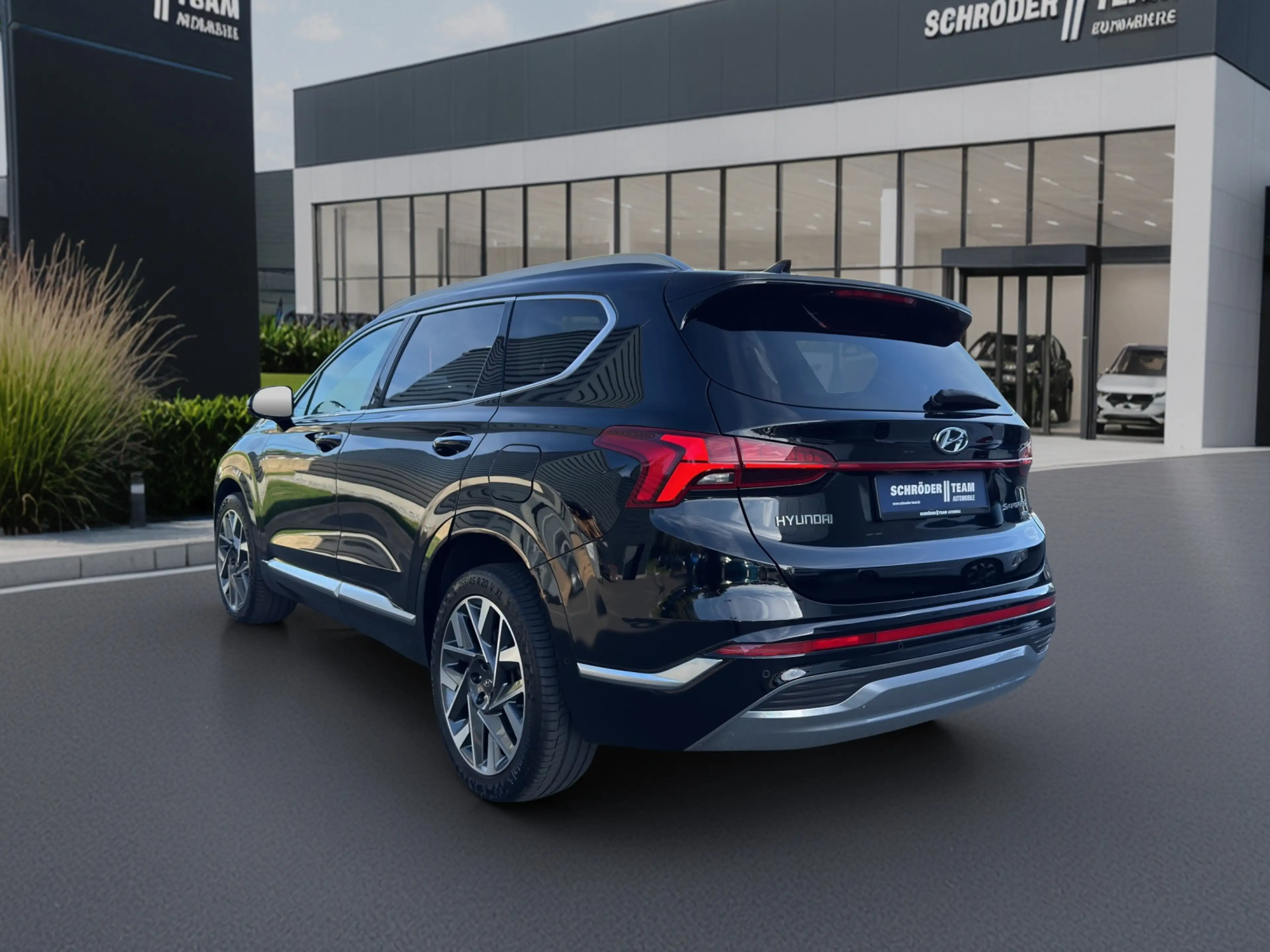 Hyundai SANTA FE SEVEN 2.2 CRDi DCT Signature PANO/ACC/HEADUP — photo 3