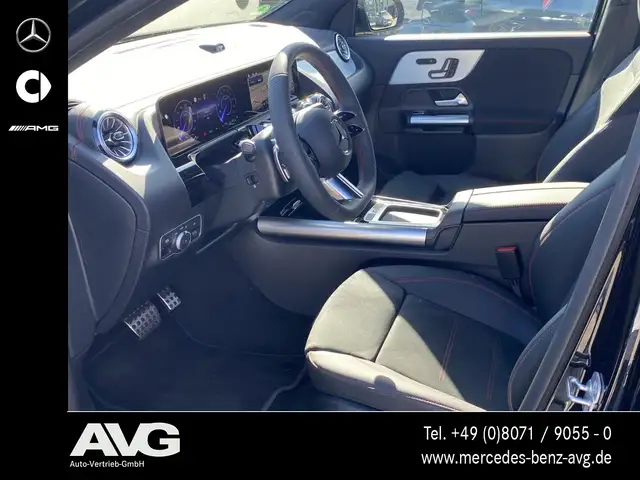 Mercedes-Benz Eqa view 8