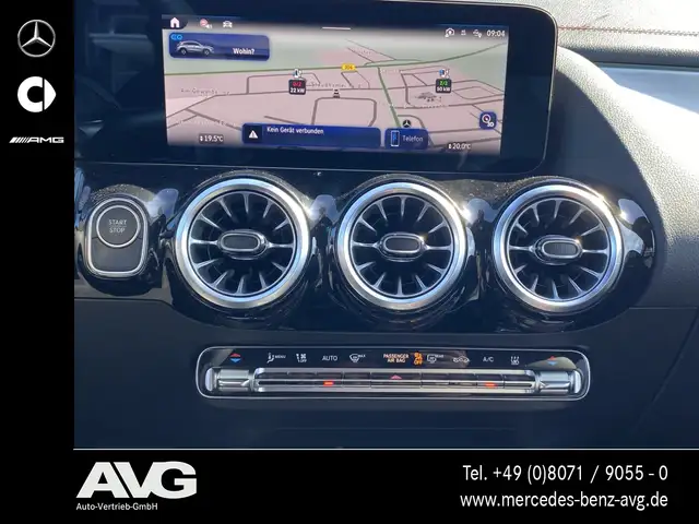 Mercedes-Benz Eqa view 11