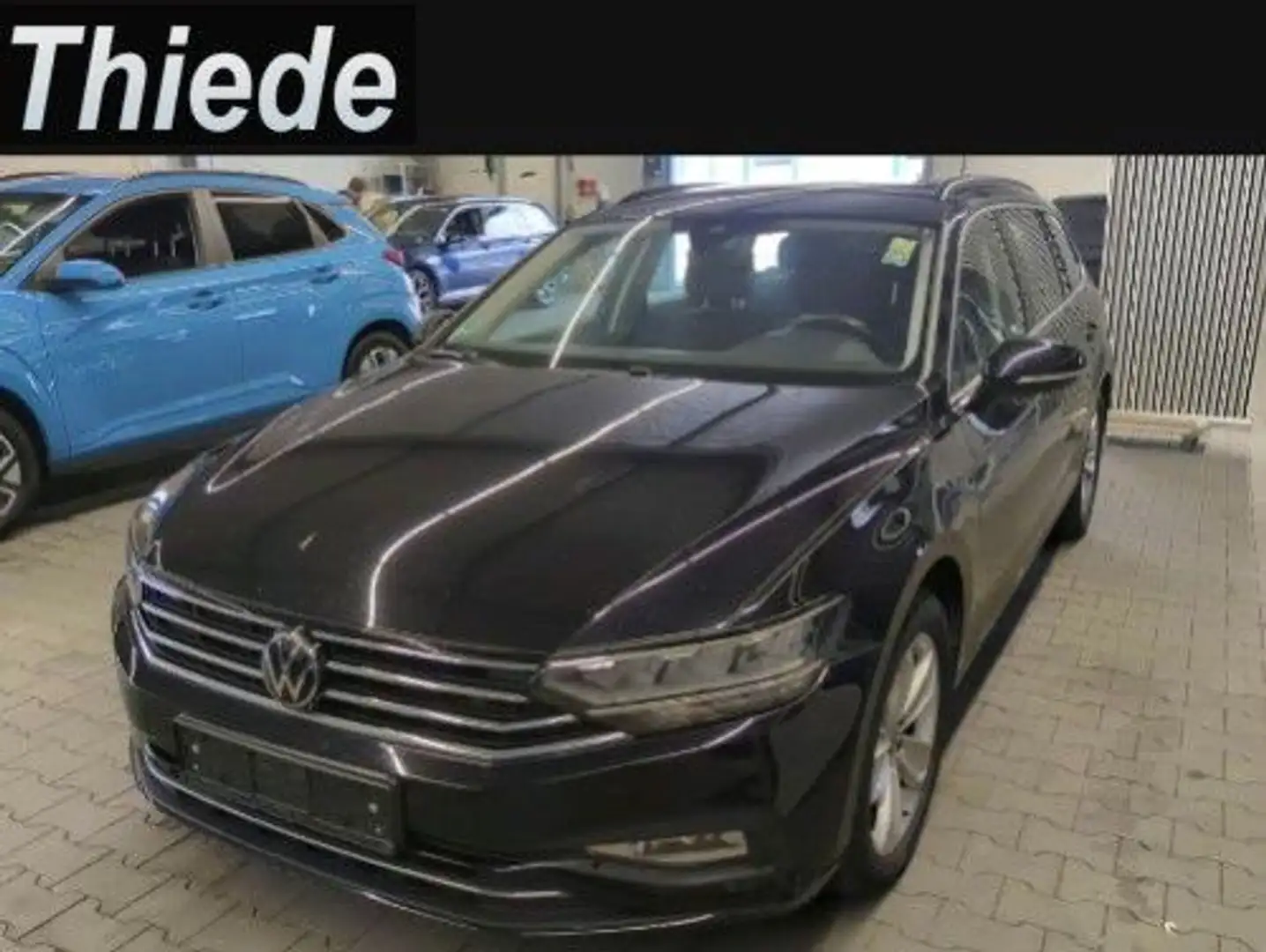 Volkswagen Passat Variant Passat VARI. 2.0D BUSINESS 4M NAVI/LED/SHZ/DAB+ Zwart - 1