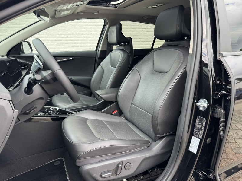 Kia e-Niro EV Executive Line 64.8 kWh SOH 98% All season V2L — photo 7