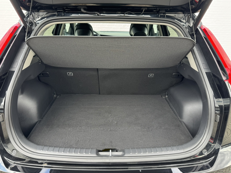 Kia e-Niro EV Executive Line 64.8 kWh SOH 98% All season V2L — photo 18