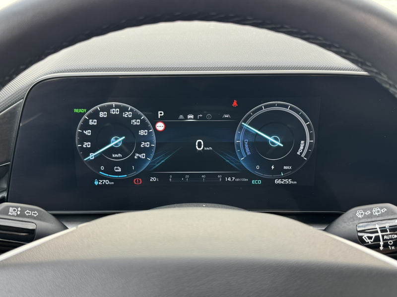 Kia e-Niro EV Executive Line 64.8 kWh SOH 98% All season V2L — photo 46