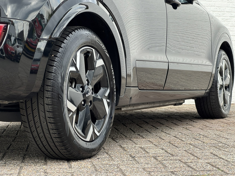 Kia e-Niro EV Executive Line 64.8 kWh SOH 98% All season V2L — photo 16