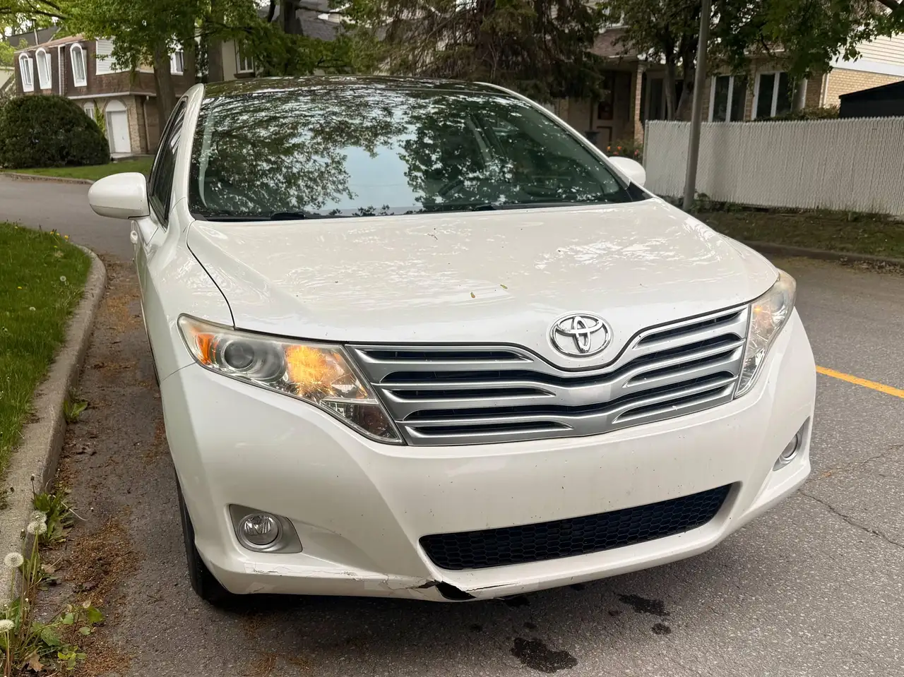 Toyota Venza снимка Toyota Venza