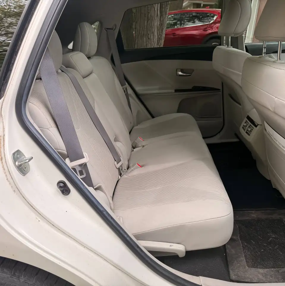 Toyota Venza снимка Toyota Venza