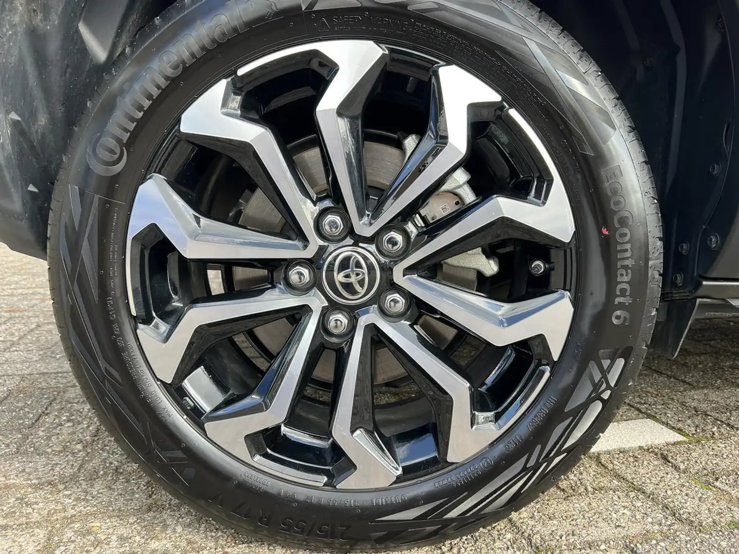 Toyota Yaris Cross 1.5 Hybrid 115 Style A/T + FABRIEKSGARANTIE Noir - 2