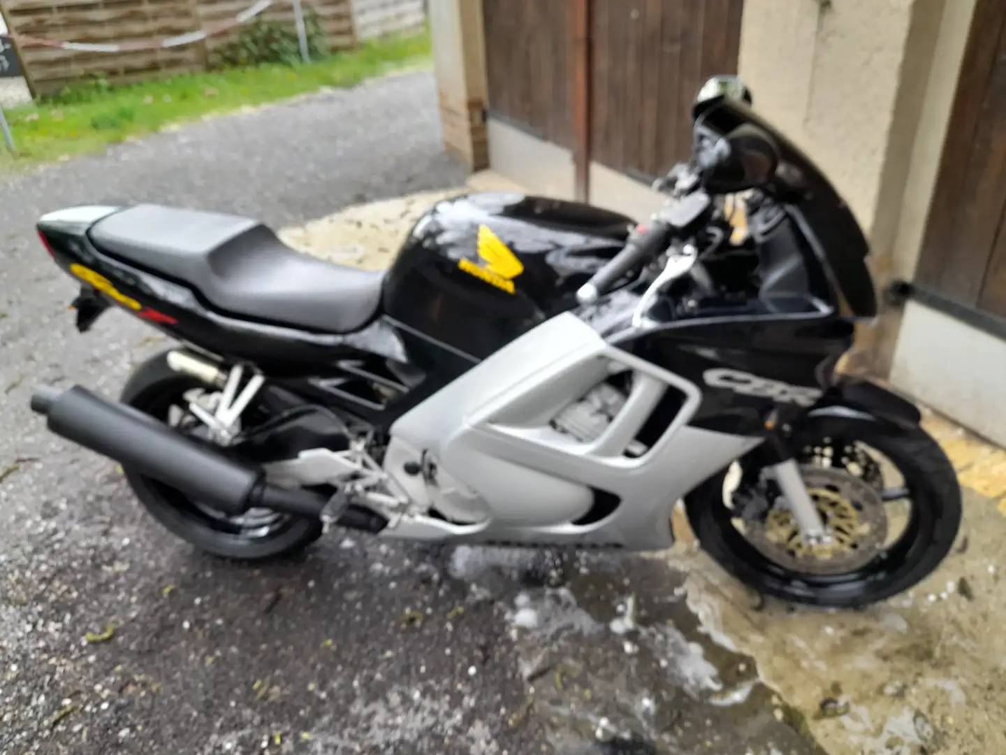 Honda CBR 600 PC 25 Černá - 2