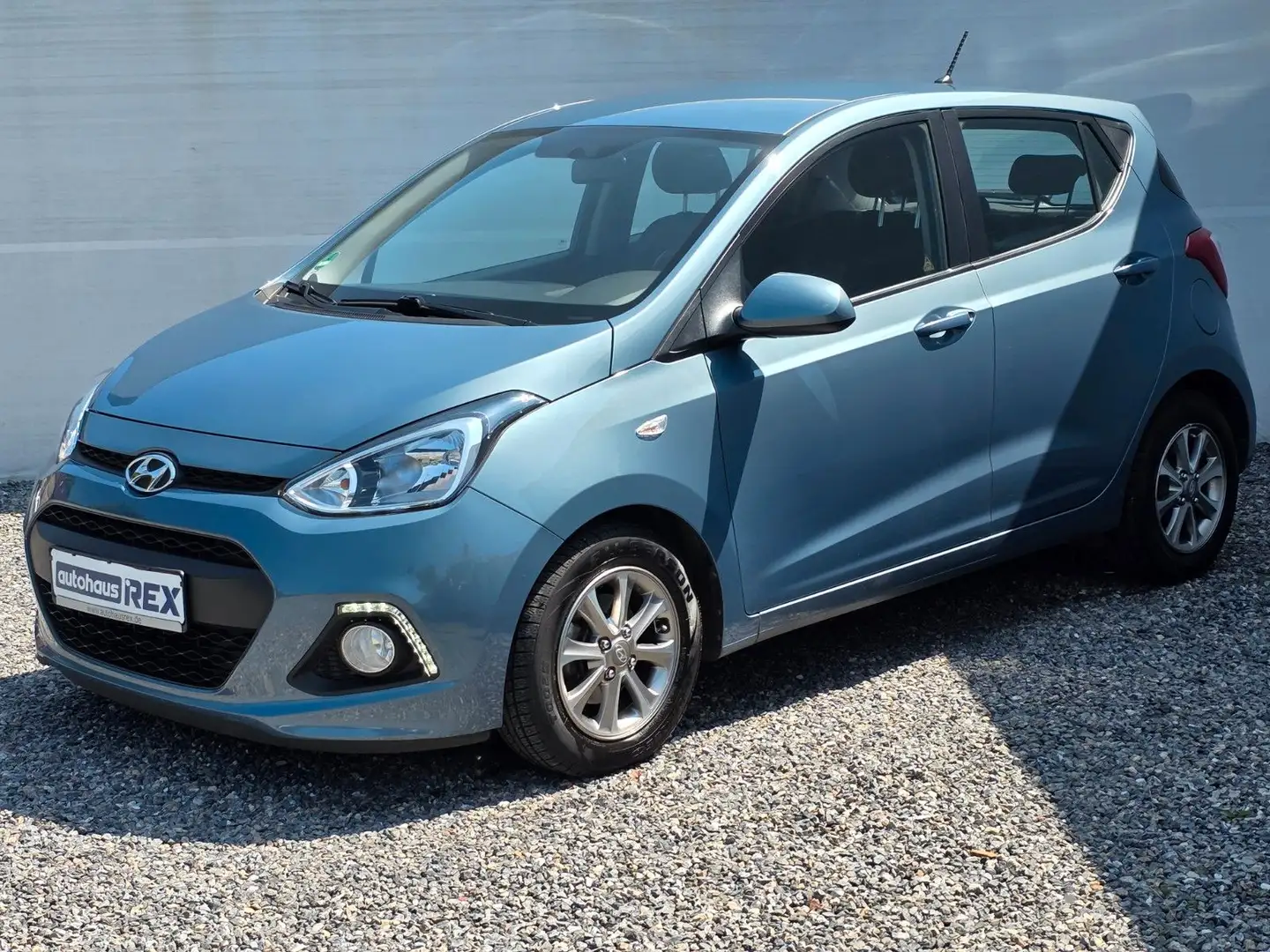 Hyundai i10 1,2 "YES" - 1