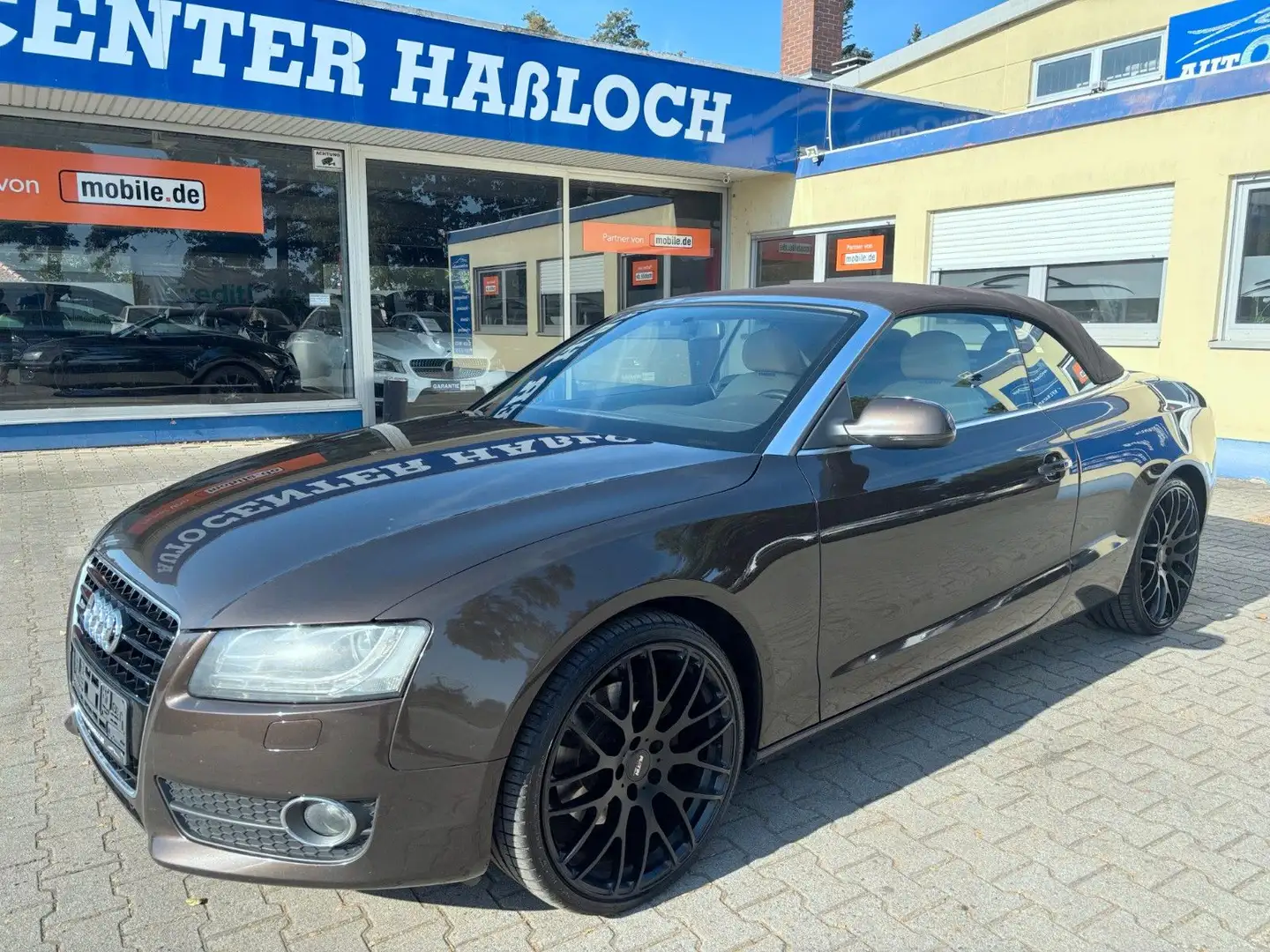 Audi A5 Cabriolet 3.0 TDI quattro Sportpaket 20" Braun - 2
