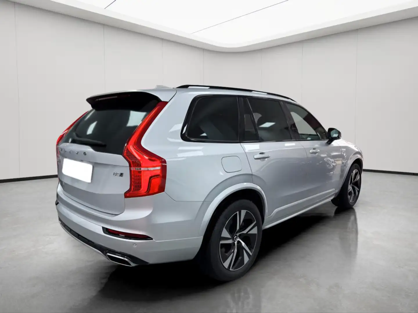 Volvo XC90 B5 R-Design 7pl. AWD Aut. Plateado - 2