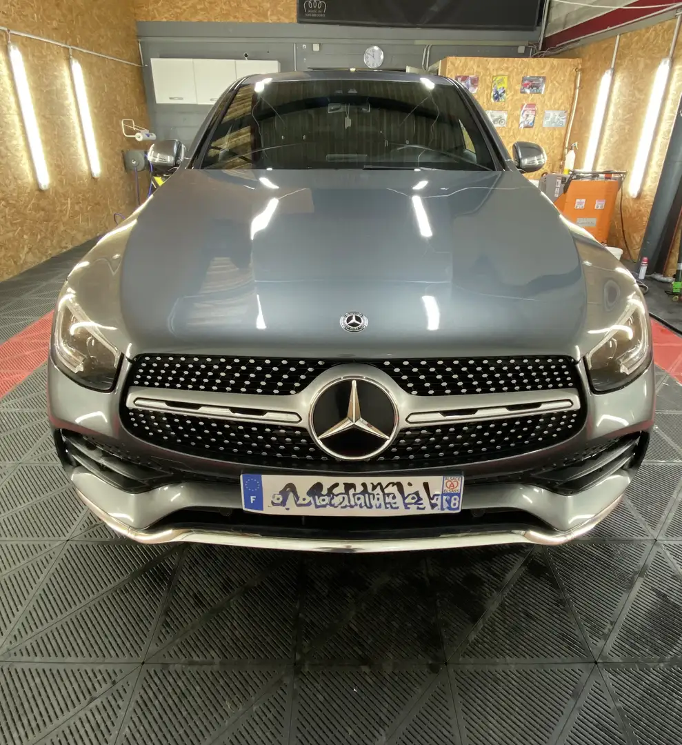 Mercedes-Benz GLC 220 d 9G-Tronic 4Matic AMG Line - 2