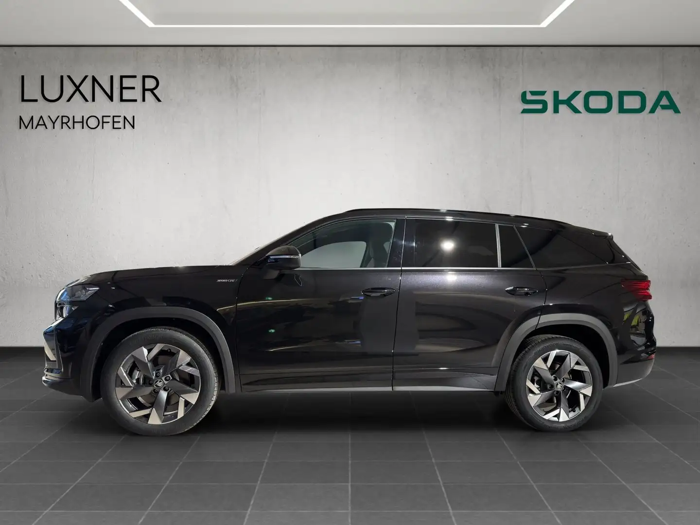 Skoda Kodiaq 4x4 Sportline TDI DSG Schwarz - 2