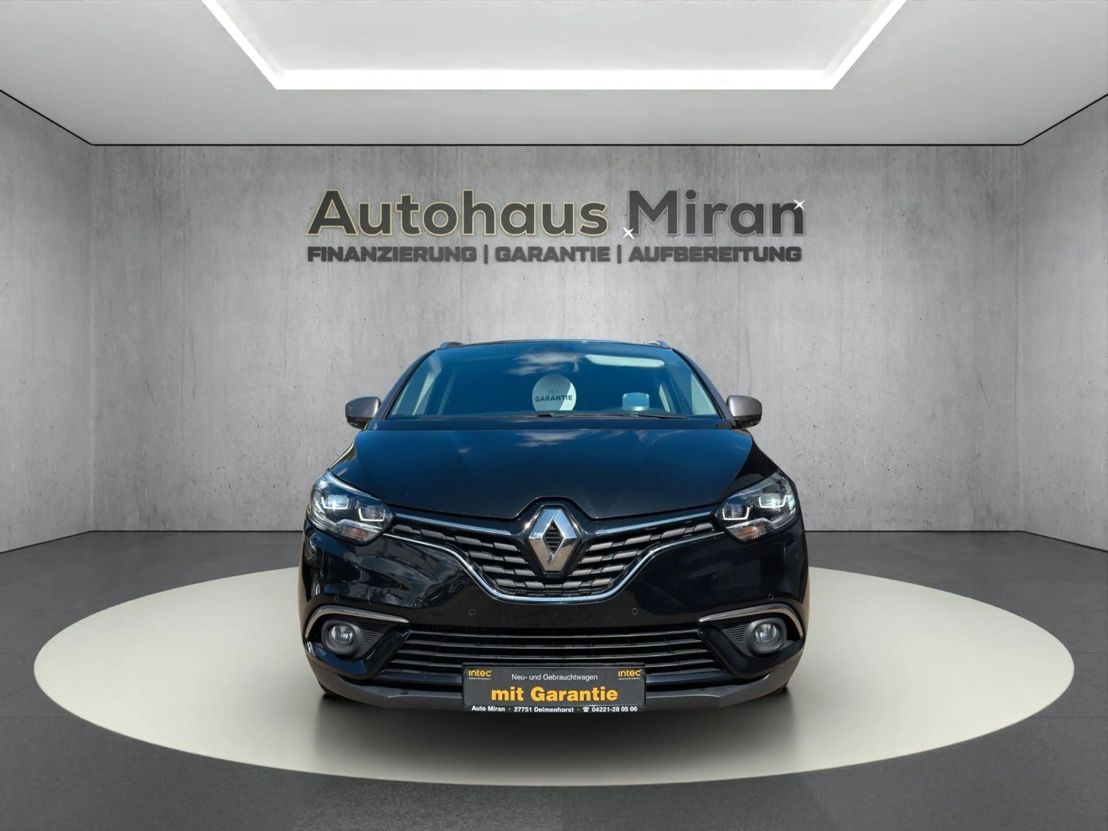 Renault Grand Scenic 1.6 dCi Energy BOSE-Edition — photo 2