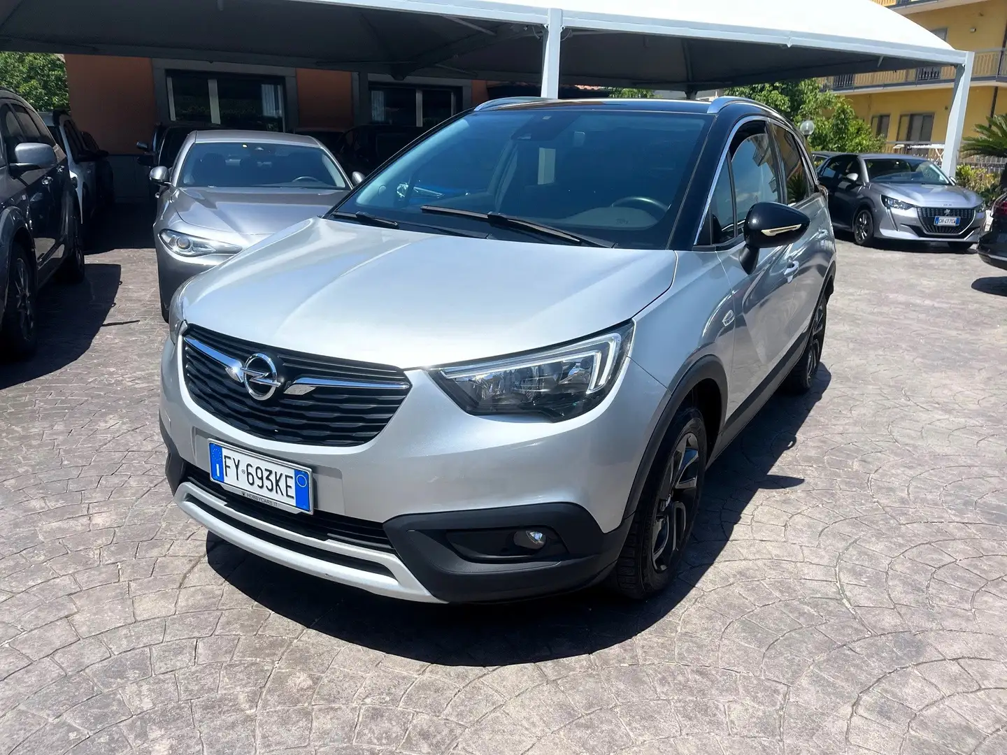 Opel Crossland X 1.5d ecotec 120 Anniversary Grigio - 2