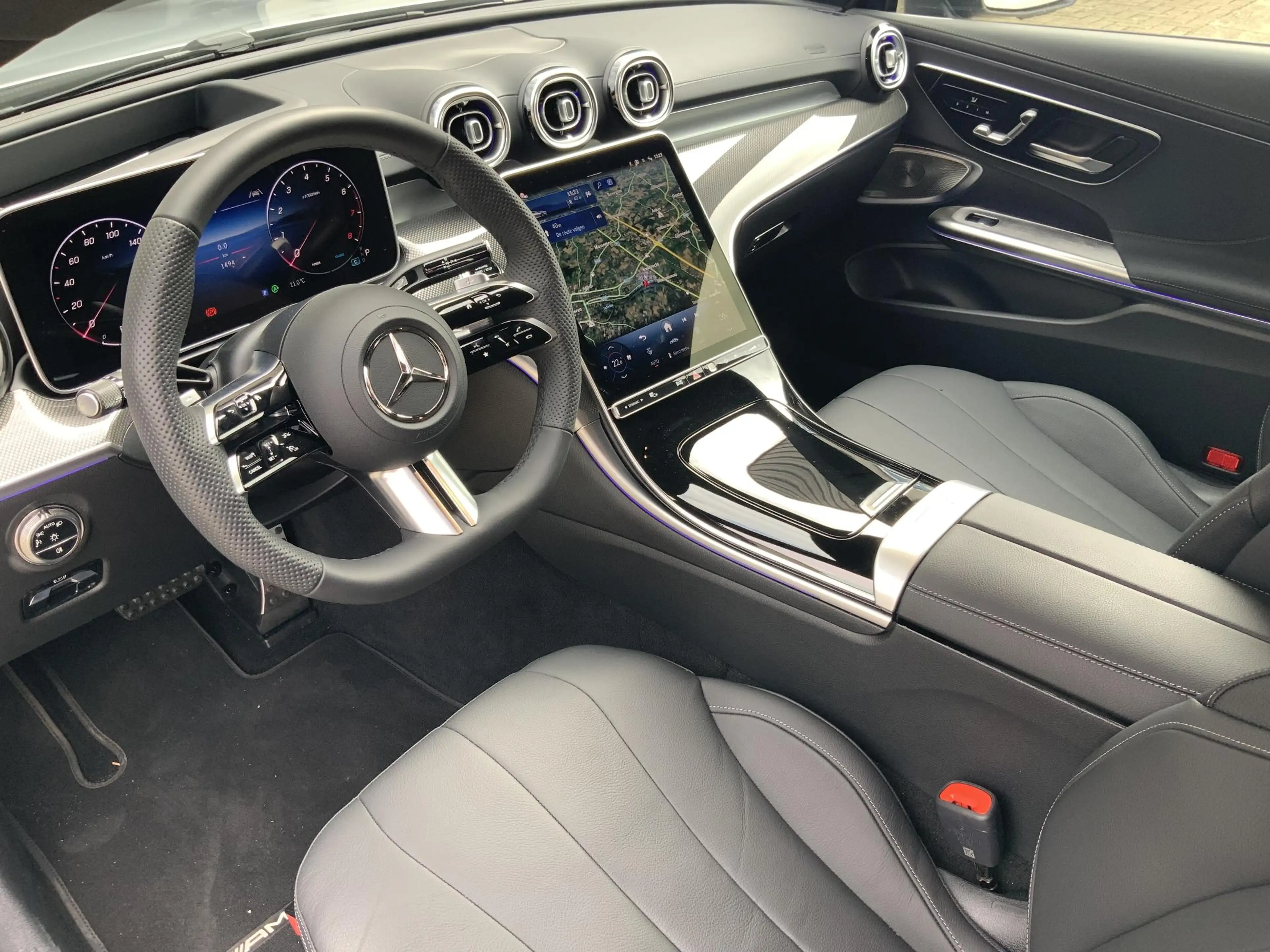 Mercedes-Benz CLE 180 Coupé AMG Line — photo 13