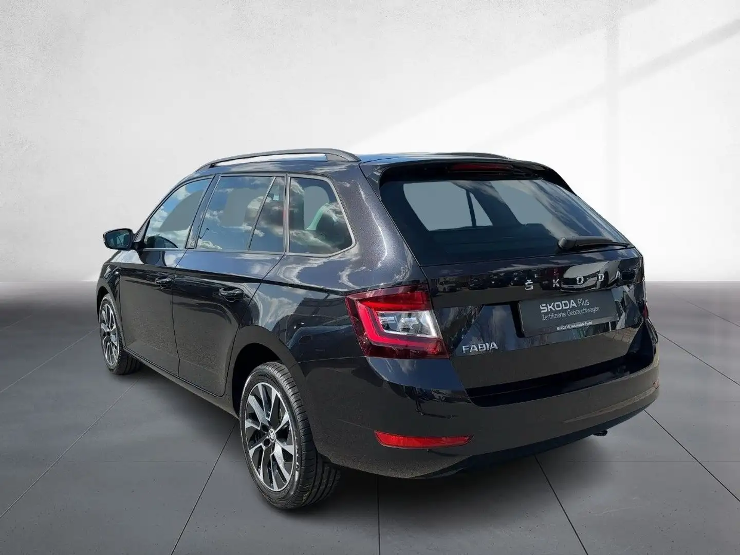 Skoda Fabia DRIVE 125 Zwart - 2