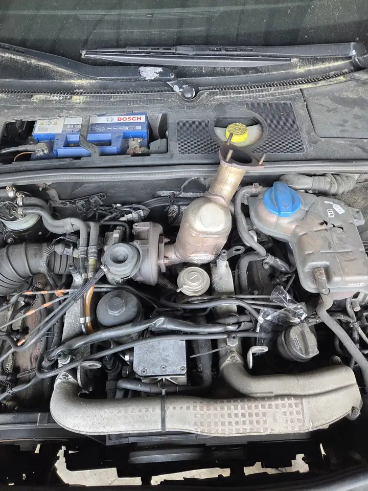Audi A4 2,5 TDI quattro, foto 1