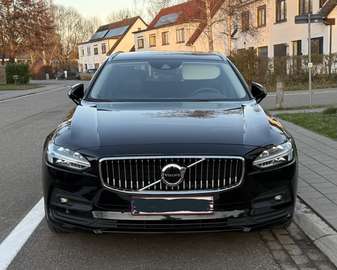 MHEV 2.0 B4 Momentum Pro Geartronic