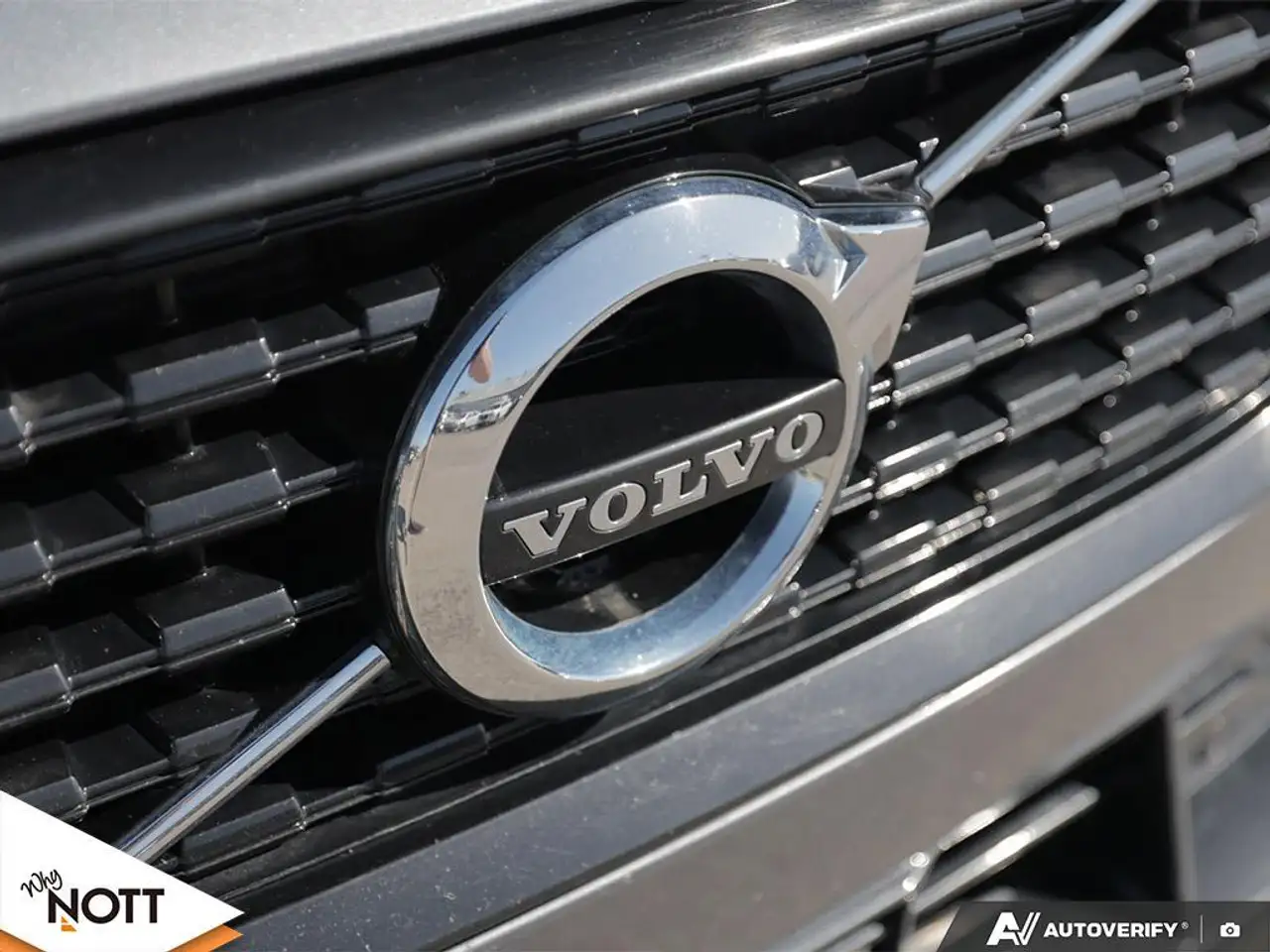 Volvo S60 снимка Volvo S60