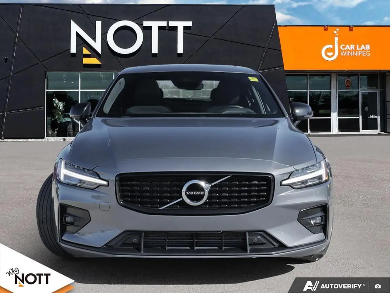 Volvo S60 снимка Volvo S60
