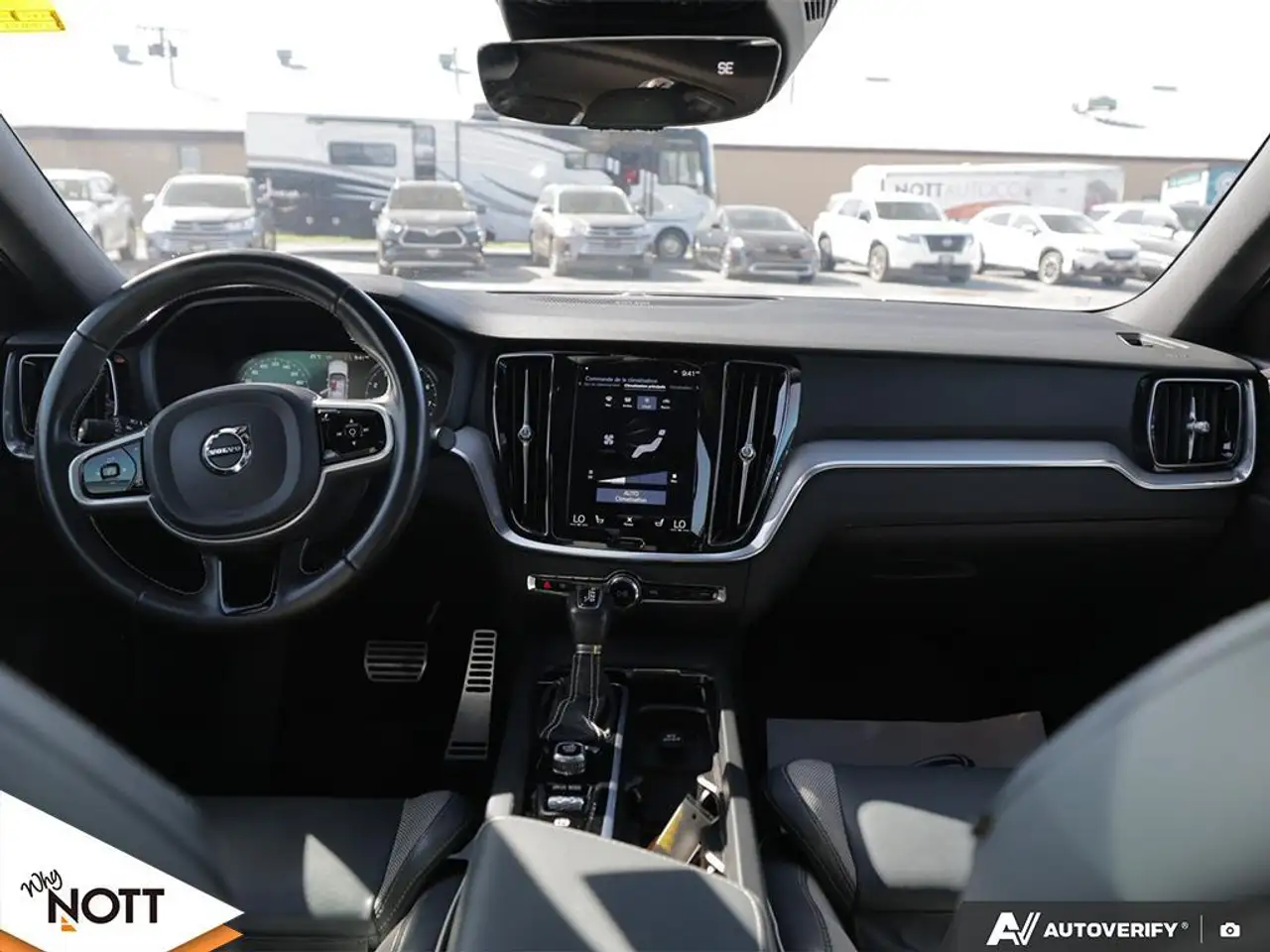Volvo S60 снимка Volvo S60