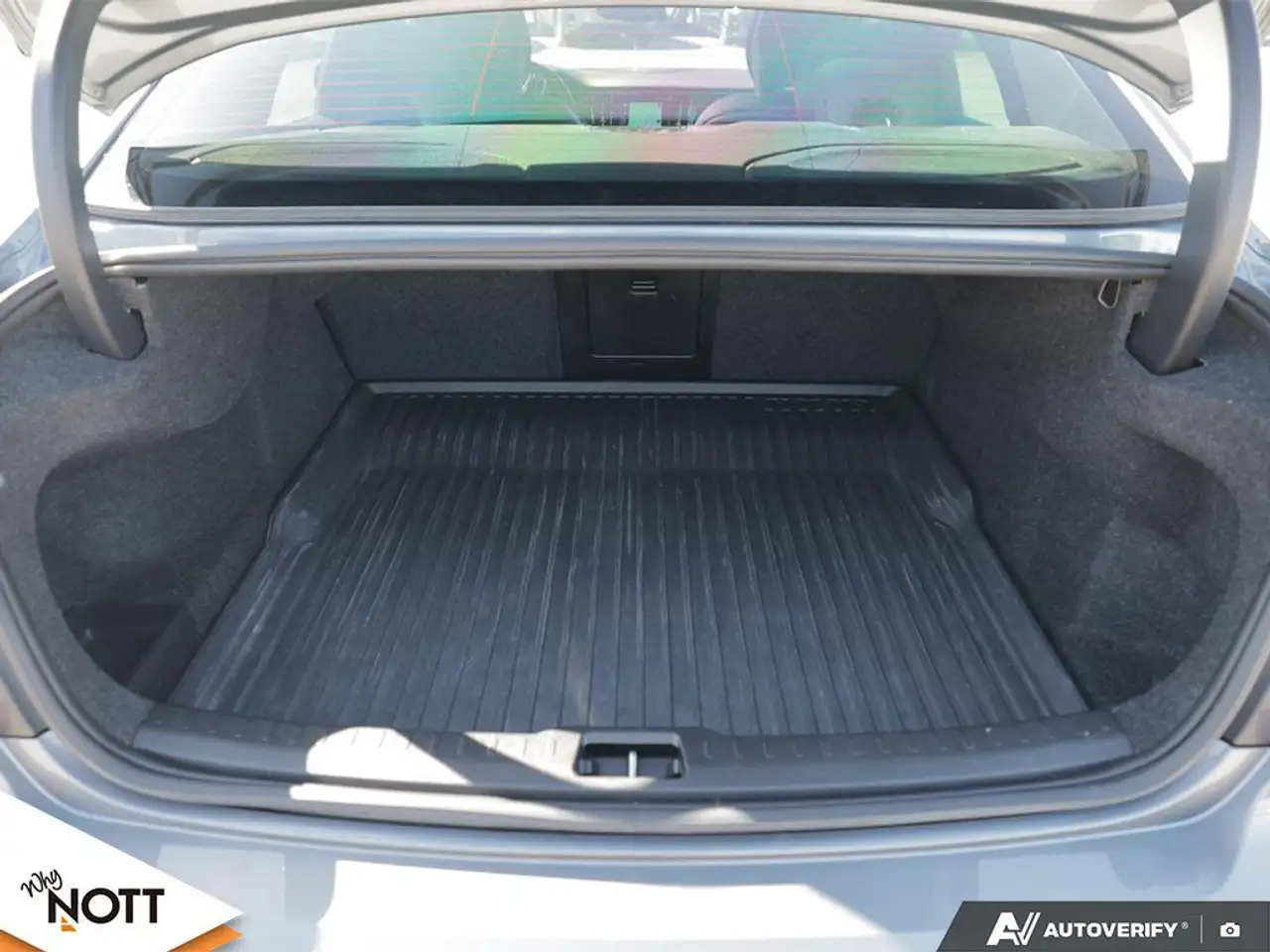 Volvo S60 снимка Volvo S60