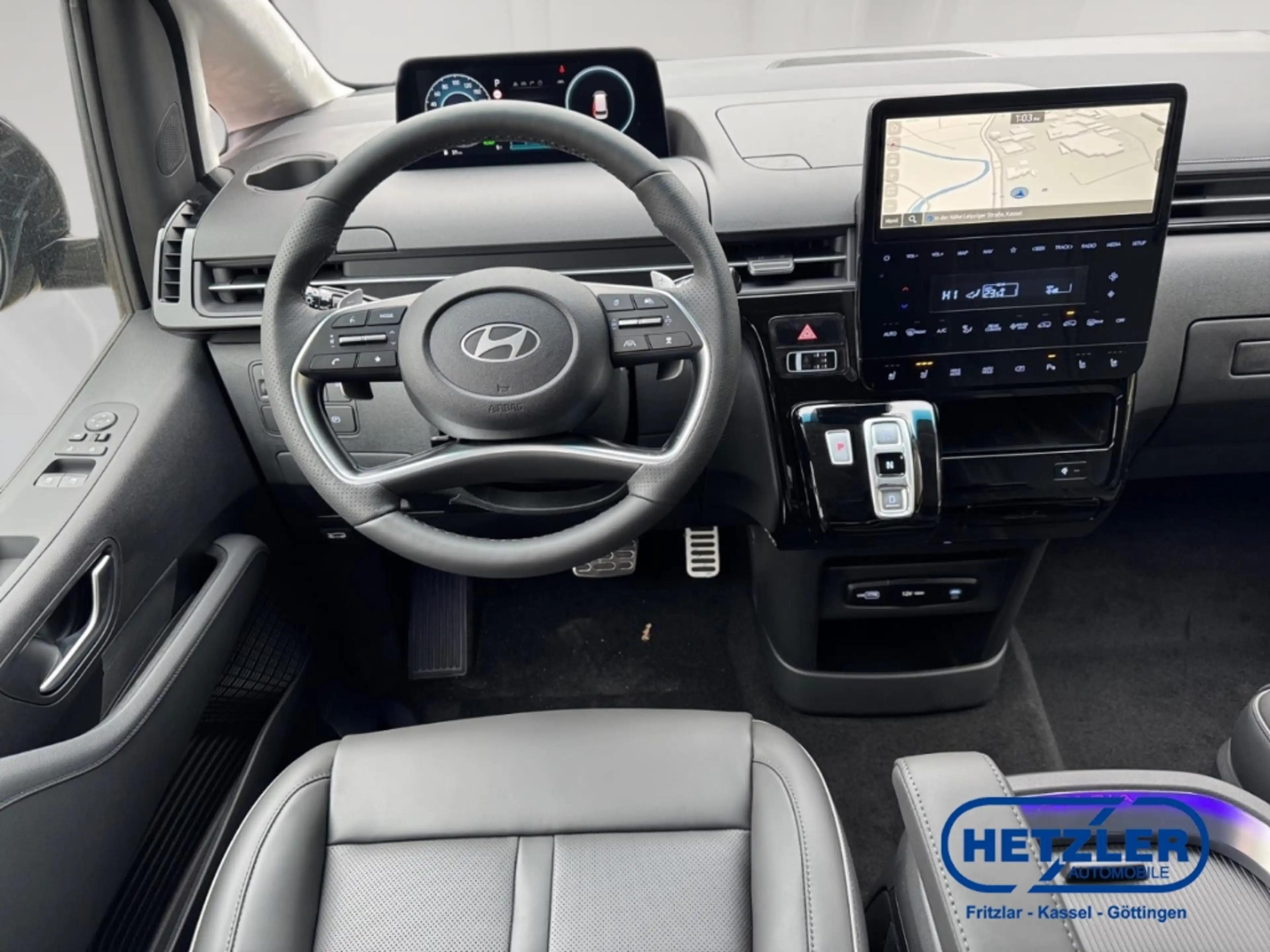 Hyundai STARIA Signature Hybrid 2WD 1.6 T-GDI EU6e 7-Sitzer Navi — photo 10
