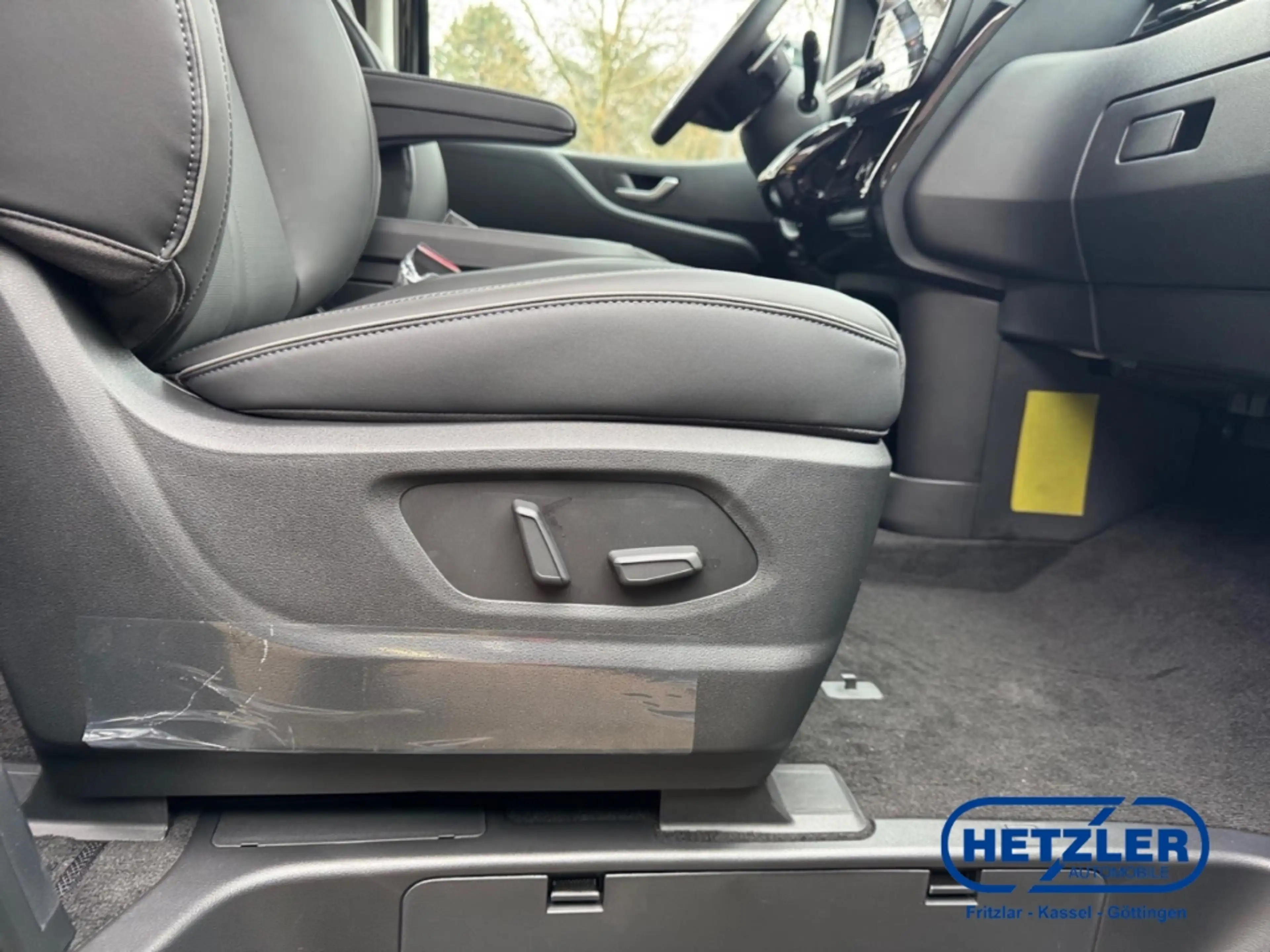 Hyundai STARIA Signature Hybrid 2WD 1.6 T-GDI EU6e 7-Sitzer Navi — photo 15