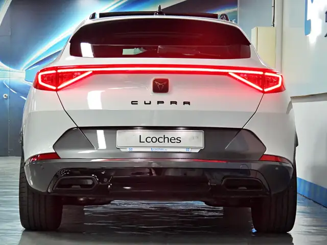 Cupra Formentor view 9