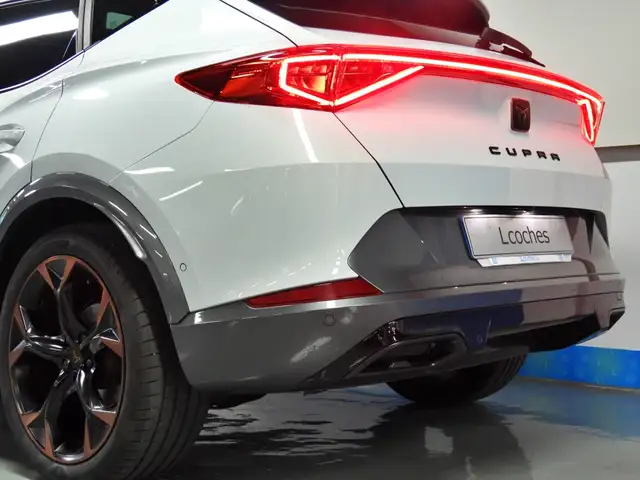 Cupra Formentor view 10