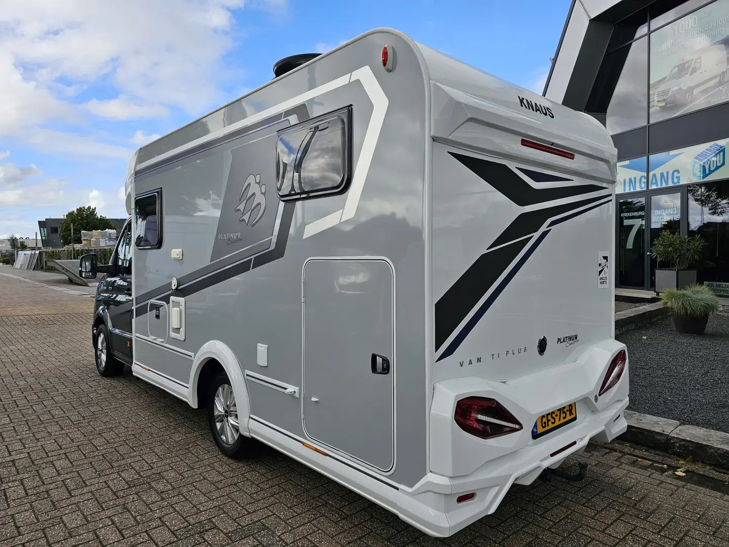 Knaus MAN R09 4x4 Automaat 180 PK Grigio - 2