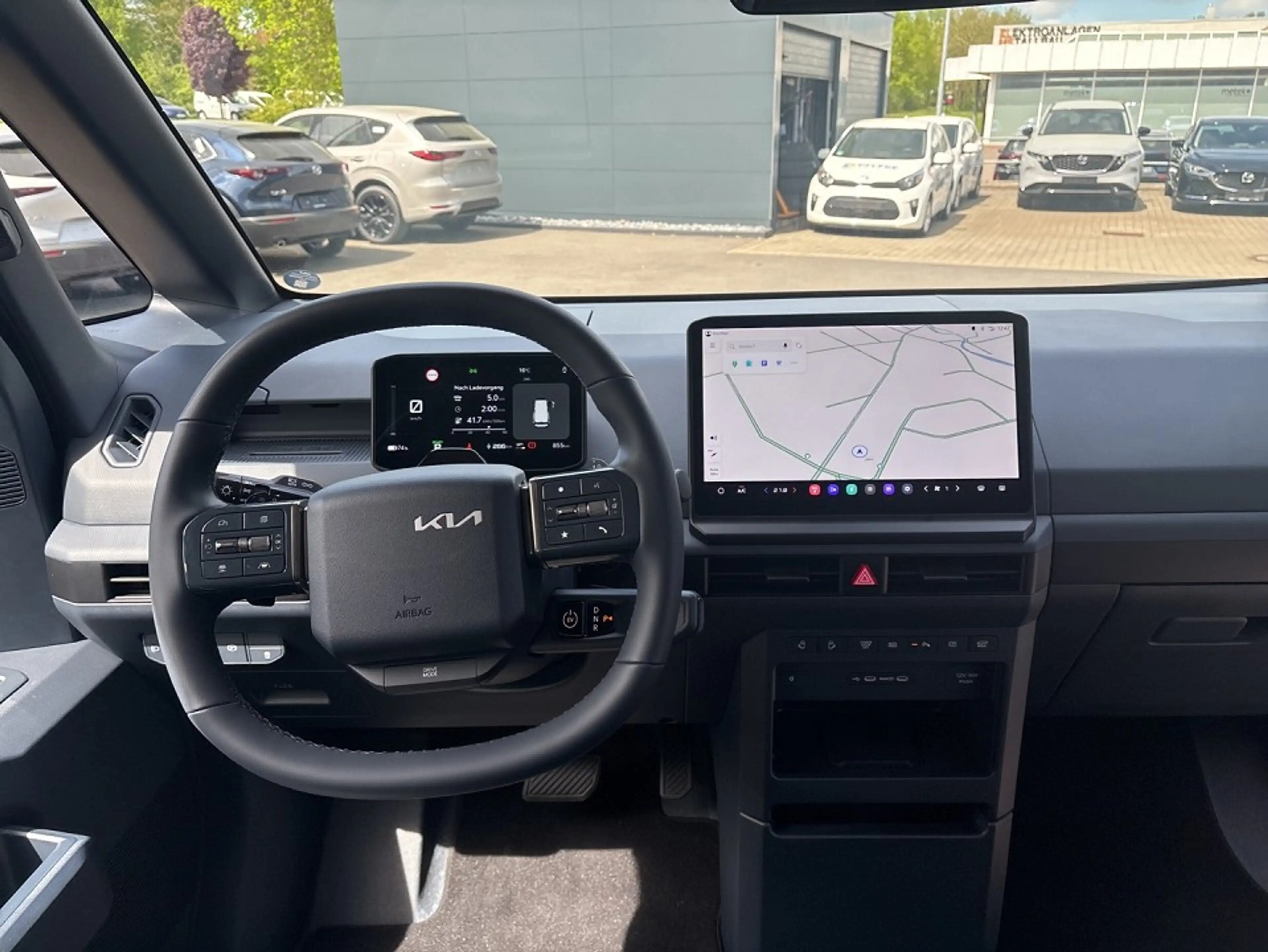 Kia PV5 Passenger 71.2 ELITE 2-3-0 WP Smart Power Allwetter — photo 11