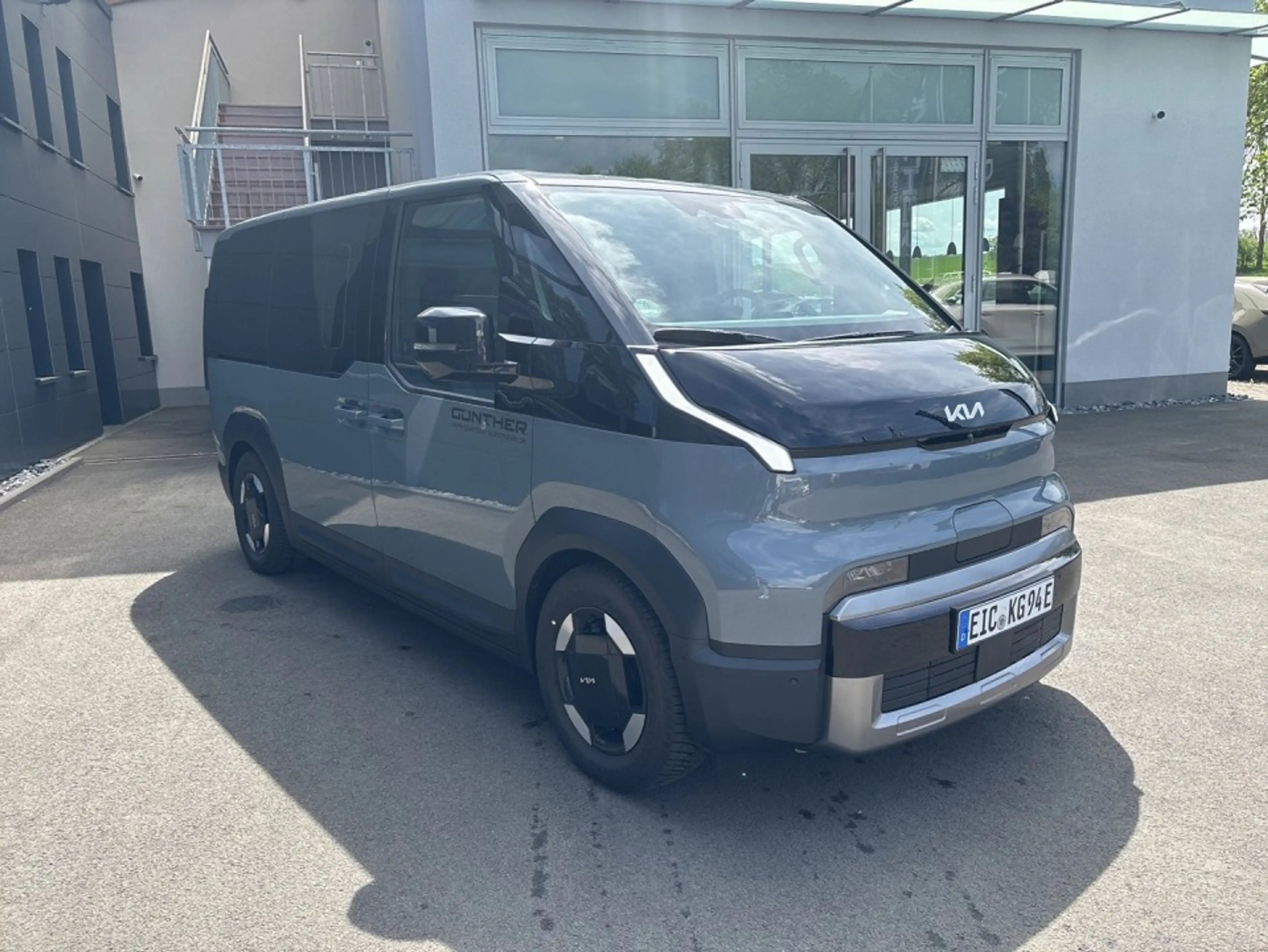 Kia PV5 Passenger 71.2 ELITE 2-3-0 WP Smart Power Allwetter