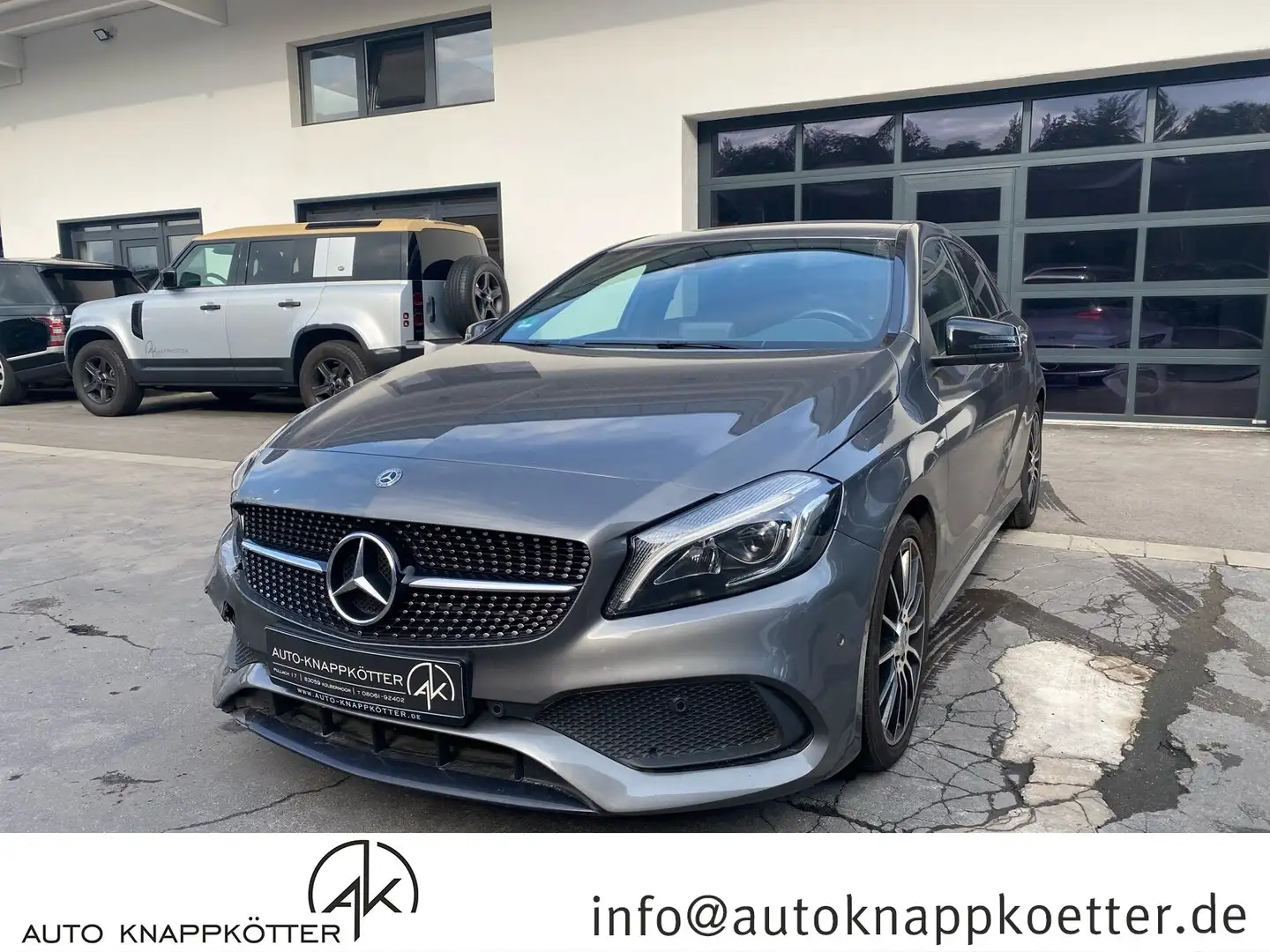 Mercedes-Benz A 200 A 200 AMG Sport Line /Kamera/LED/ Navi/Klima/eFH. Gris - 1